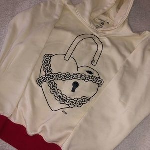 heart locket hoodie :)